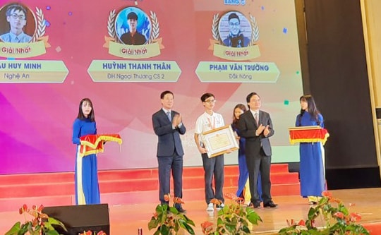 Học sinh Nghệ An đạt giải Nhất cuộc thi toàn quốc tuổi trẻ học tập và làm theo Bác