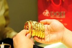 Giá vàng hôm nay 15/12, tăng mạnh nhất gần 3 tháng