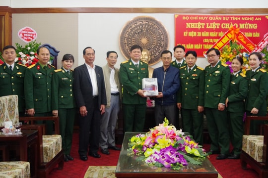 Giáo xứ Bố Sơn chúc mừng Bộ CHQS tỉnh nhân ngày thành lập QĐND Việt Nam