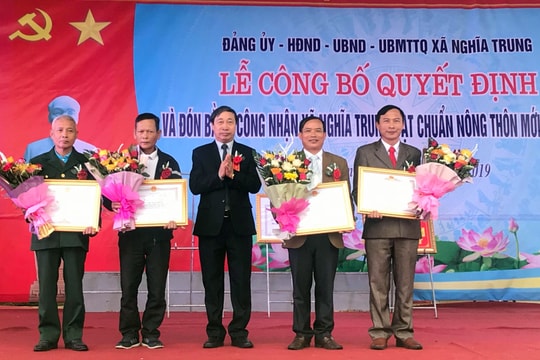 Xã Nghĩa Trung (Nghĩa Đàn) đón Bằng đạt chuẩn nông thôn mới