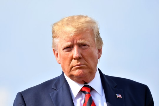 Gần một nửa số cử tri Mỹ tán thành luận tội Trump