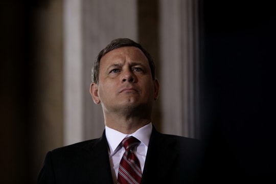 Chánh án Tòa án Tối cao John Roberts: 'Kẻ cầm cân' tiến trình luận tội Tổng thống Trump