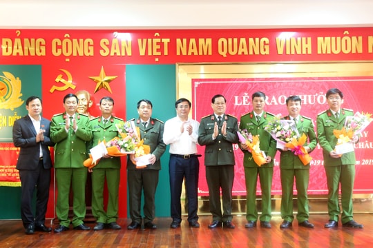 Diễn Châu hoàn thành việc bố trí sỹ quan chính quy về công tác tại công an xã