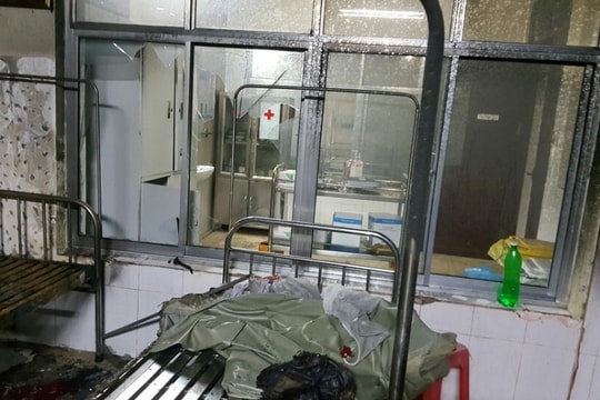 Kẻ đốt bệnh viện, hành hung điều dưỡng ở Nghệ An bị khởi tố