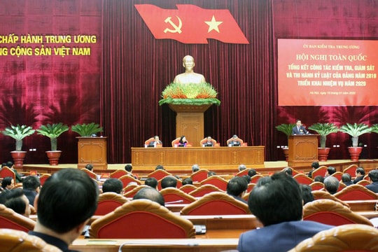 Thi hành kỷ luật Đảng vừa nghiêm minh, thận trọng, vừa có lý có tình