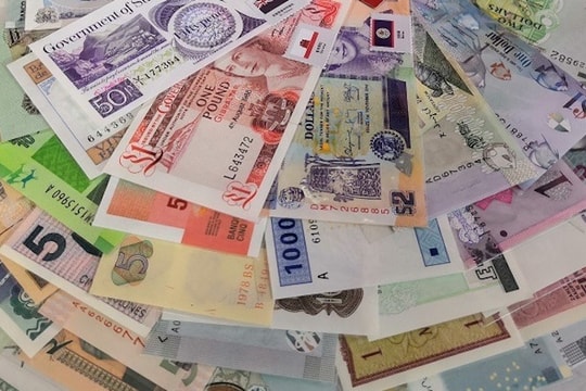 Hơn chục triệu đồng bộ tiền lì xì 180 quốc gia