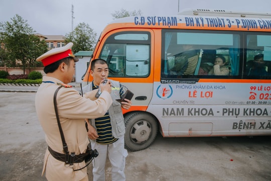 Nghệ An: 12 ngày xử phạt 162 trường hợp vi phạm nồng độ cồn
