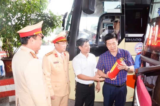 Nghệ An: Kiểm tra hoạt động vận tải phục vụ hành khách dịp Tết 