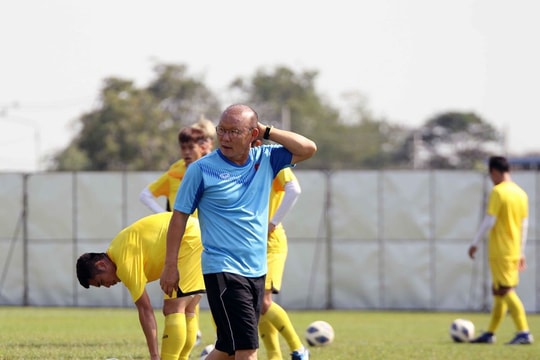 Báo Hàn Quốc tin thầy trò HLV Park Hang-seo sẽ giành vé vào tứ kết