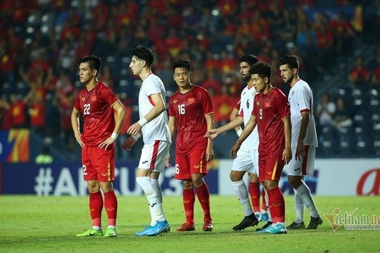 MU vào vòng 4 FA Cup; Nhiều đơn vị chưa chuyển tiền thưởng cho U22 Quốc gia