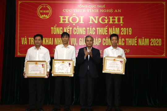 Nghệ An phấn đấu vượt chỉ tiêu thu ngân sách trong năm 2020