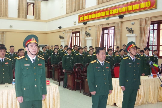 Trang trọng Lễ chào cờ đầu Xuân Canh Tý 2020 của Bộ CHQS tỉnh Nghệ An