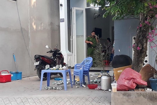 Gã đàn ông đâm chết người vì chuyện đánh bài mùng 1 Tết