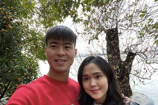 Vợ sắp cưới tiết lộ 'bài cưa' của Duy Mạnh