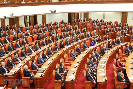 Quy định mới của Bộ Chính trị về tiêu chí đánh giá cán bộ