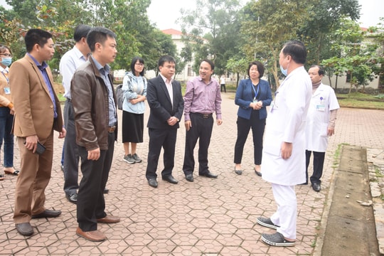 Lãnh đạo Sở Y tế Nghệ An kiểm tra công tác phòng, chống dịch Corona ở nhiều bệnh viện