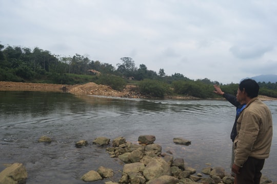 Yêu cầu doanh nghiệp Trường Linh phải trả lại dòng chảy tự nhiên cho sông Hiếu!