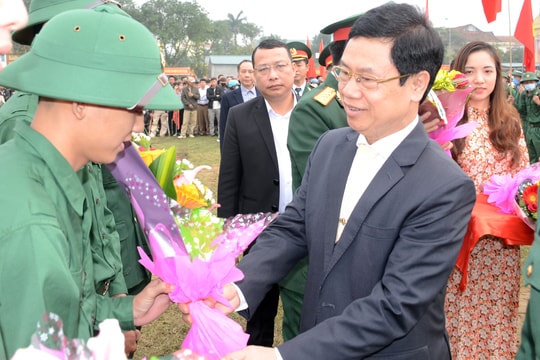 Ấm áp ngày hội tòng quân ở huyện Nghi Lộc