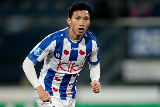 Lý do Văn Hậu 'mất tích' ở đội một của SC Heerenveen; Công Phượng mang tin vui cho thầy Park 