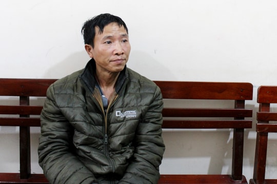 Bắt đối tượng vận chuyển số lượng lớn ma túy và đem theo xăng để phi tang