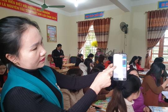 Cách giáo viên Nghệ An dạy học trực tuyến 'mùa dịch' Covid-19