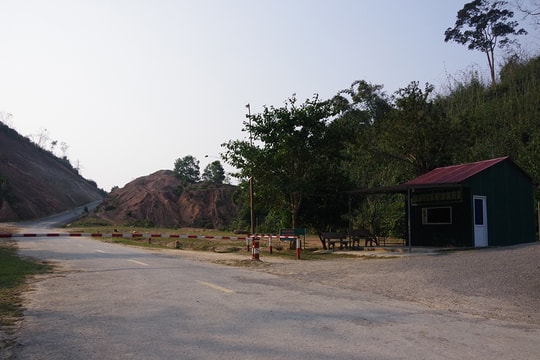 Tạm đóng cửa khẩu phụ ở Nghệ An để phòng chống Covid-19