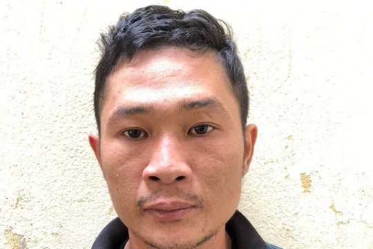 Gửi ma túy vào đồn công an ‘tiếp tế’ cho bạn