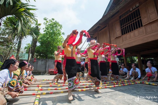 Chống xâm nhập của sản phẩm văn hóa độc hại