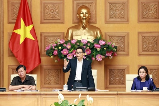 Phó Thủ tướng Vũ Đức Đam: Phải thay đổi chiến thuật trong chống dịch Covid-19