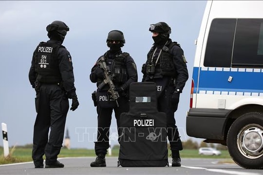 700 cảnh sát Đức phá đường dây đưa người Việt bất hợp pháp vào châu Âu