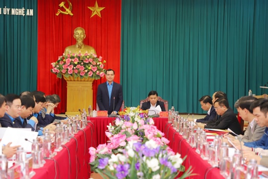 Tăng cường hợp tác, phối hợp giữa Tổng LĐLĐ Việt Nam và tỉnh Nghệ An