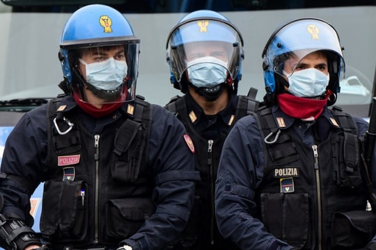 Họp khẩn vì Covid-19, Liên minh châu Âu thực sự lo lắng