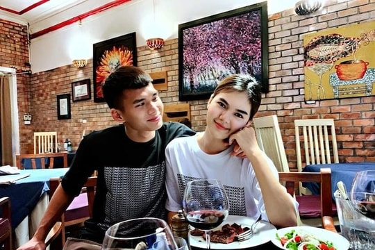 Người mẫu Lê Ngọc Trinh xác nhận chia tay cầu thủ U21 điển trai