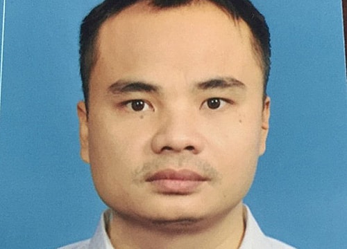 Đốt xác chủ nợ giữa vườn hoa