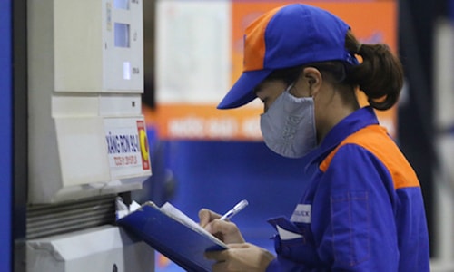 Từ 15h chiều nay (15/3), giá xăng dầu đồng loạt giảm sâu