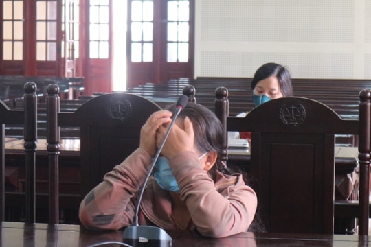 Nỗi đau của 2 bà vợ có chồng vì chén rượu mà người mang thương tật, kẻ vướng lao lý