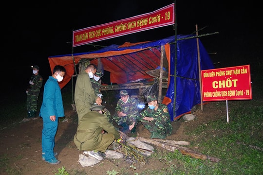 Biên phòng Nghệ An phát hiện nhiều tốp lao động từ Lào về qua đường mòn, lối mở ở biên giới