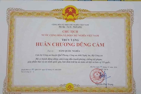 Chủ tịch nước truy tặng Huân chương Dũng cảm cho Đại úy Sầm Quốc Nghĩa