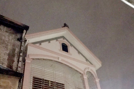 2 giờ đồng hồ vận động nam thanh niên Nghệ An bỏ ý định tự tử sau vụ cháy