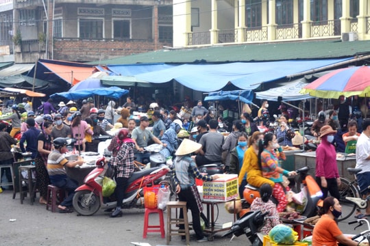 Người dân Nghệ An không nên tích trữ hàng hóa vì nguồn cung dồi dào