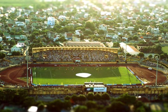 Sân Vinh được ‘chữa cháy’ 300 triệu, SLNA mượn sân Thanh Hóa 