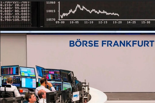  'Lục địa già' EU còn trận chiến quyết định khác ngoài Covid-19!