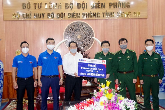 Nhiều tổ chức, đoàn thể trên địa bàn Nghệ An tiếp tục ủng hộ phòng chống dịch Covid-19
