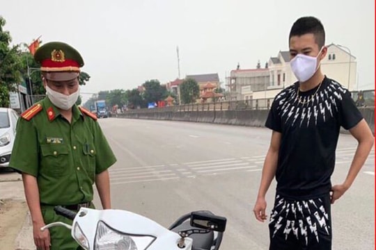 Đi câu cá trong dịp cách ly toàn xã hội, nam thanh niên ở Nghệ An bị phạt 200 ngàn đồng