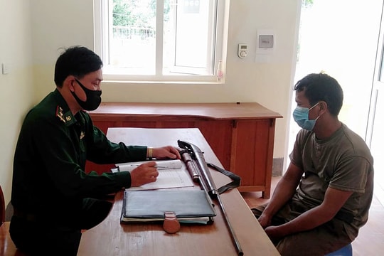 Phát hiện đối tượng sử dụng vũ khí tự chế trái phép