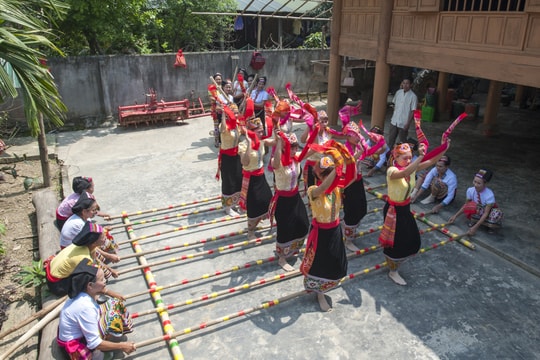 Khẳng định vai trò của văn hóa xứ Nghệ trong quá trình phát triển