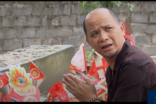 Những ngày không quên tập 7: Thầy bói Đẩu lập đàn cúng đánh bay COVID