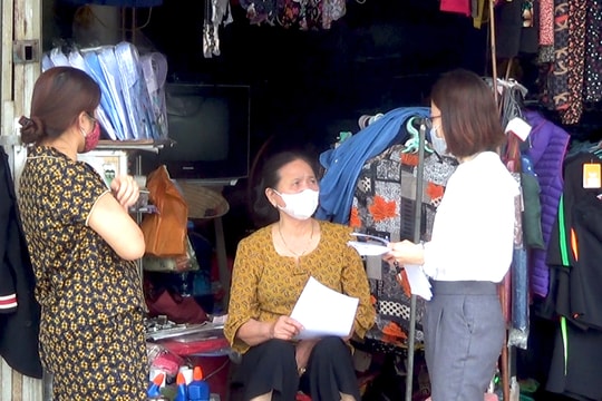 Người dân Nghệ An chấp hành việc kéo dài thời gian cách ly xã hội