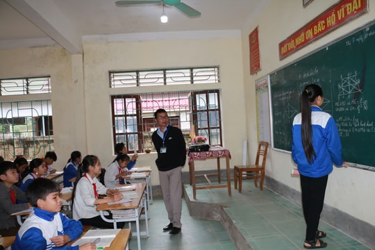 Nếu hết cách ly xã hội, Nghệ An dự kiến sẽ cho học sinh đi học từ đầu tuần tới