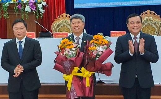 Công tác nhân sự ở các địa phương, đơn vị